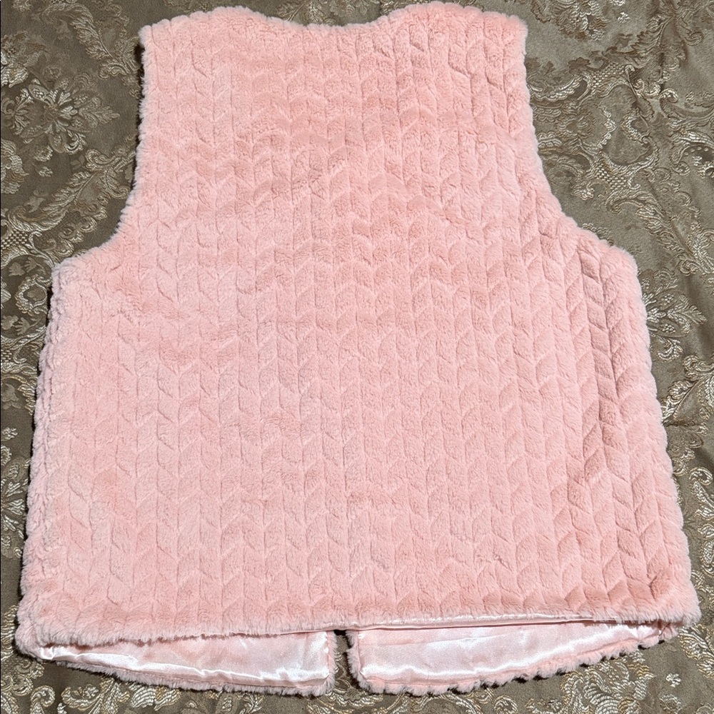Adorable Pink Faux Fur Vest for Kids - Picture 2 of 2